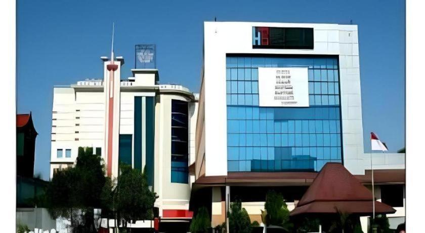 Hotel Banjarmasin International Exterior foto